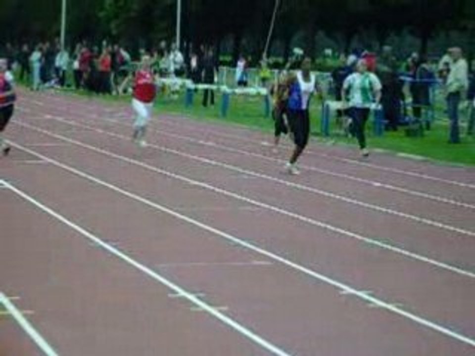 Emelie au 50 M à Parilly