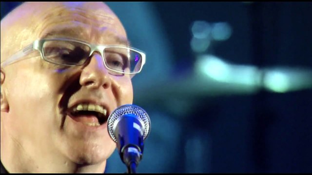 Dancing With Tears in My Eyes - Ultravox (live)