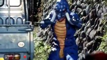 10 大爆発！！ ツチノコ原人
