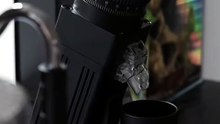 Electric Coffee Grinder 55MM Titanium Cone Burr Stepless Adjustment