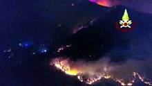Large forest fire in Tuscany forces evacuation of thousands