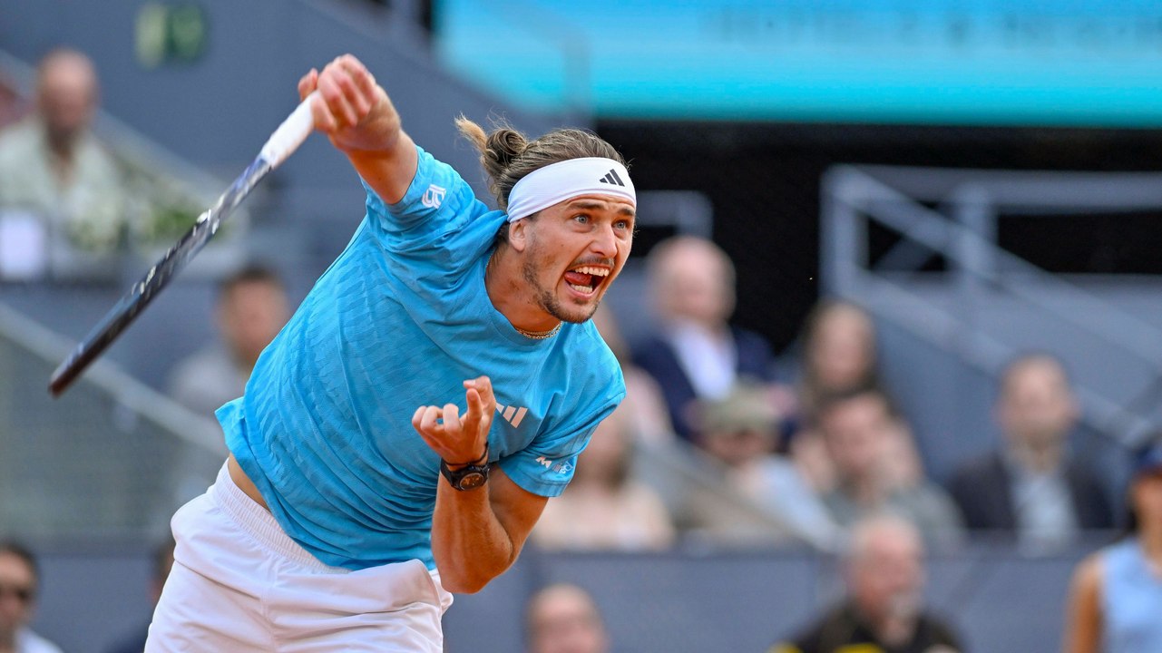 Zum Sieg geschmettert: Zverev bezwingt Blockx, Sinner wartet im Finale