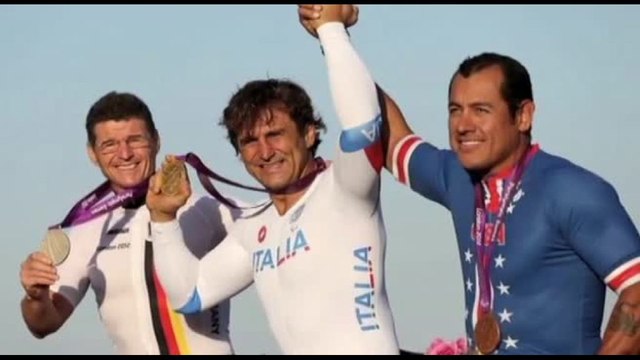 Addio ad Alex Zanardi, leggenda dello sport italiano