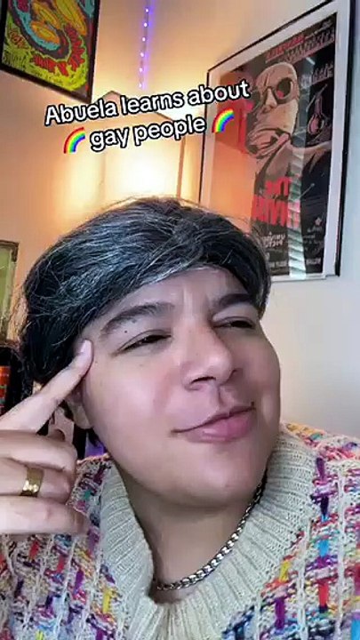 Abuela still has a lot to learn 😅✨