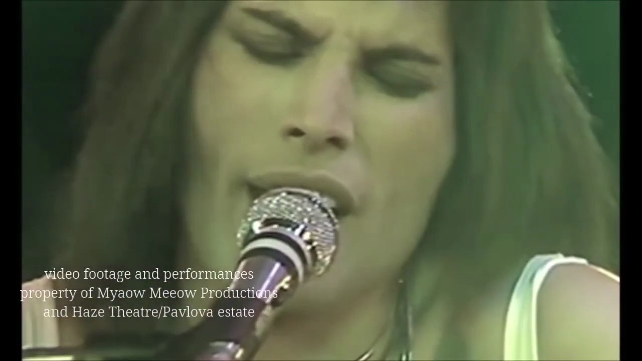 Various Performances Of Fairy Mercury As Freddie Mercury