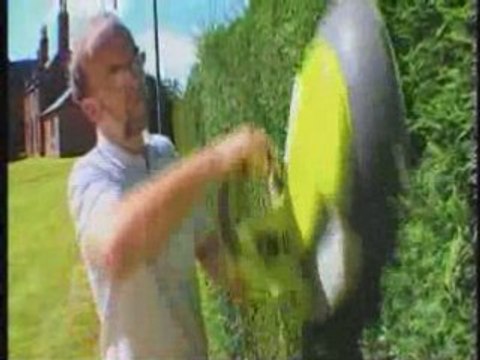 Hedge Trimmers Garden Groom