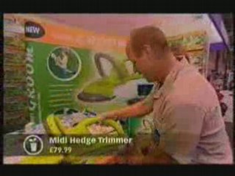 Hedge Trimmer & Composting the Garden Groom