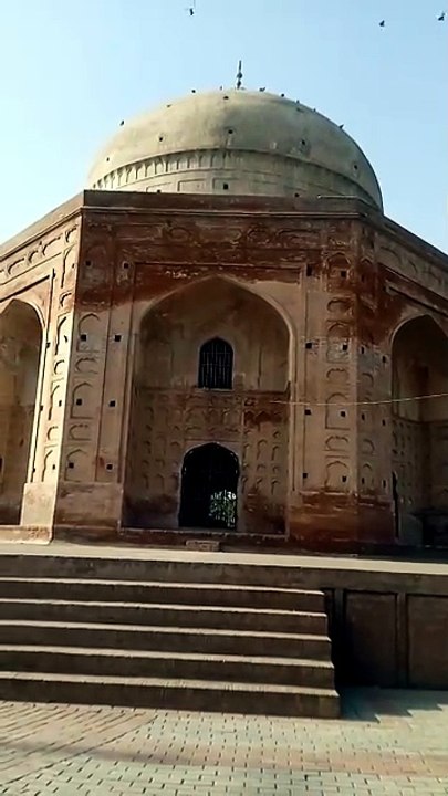 Unseen unique tomb Of Lahore Asia