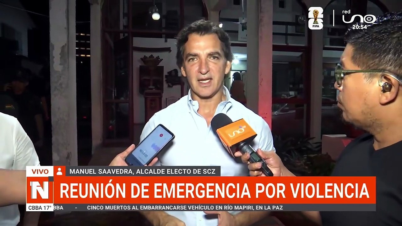 MAMEN SAAVEDRA DESPUES DE LA REUNION