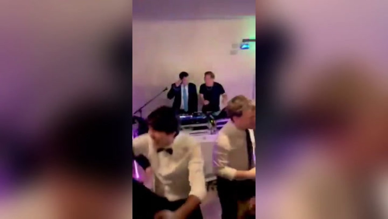 Marco Rubio hits the DJ booth at wedding as he...
