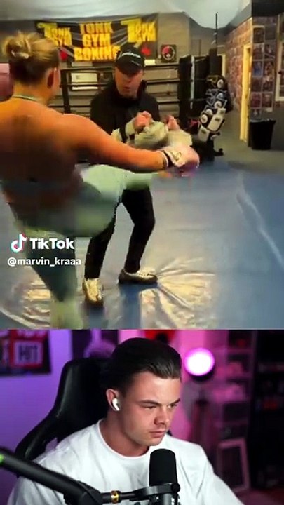 Sehr schlagkräftige Frau
