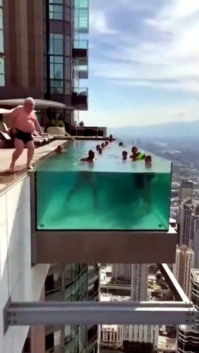 When one jump is all it takes 💥😅 #UnexpectedFail #FunnyVideo #Fail #Viral”