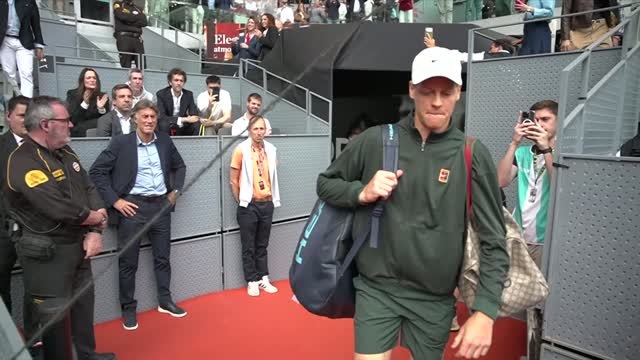 TENNIS: ATP Madrid: Sinner bt Zverev (6-1 6-2)