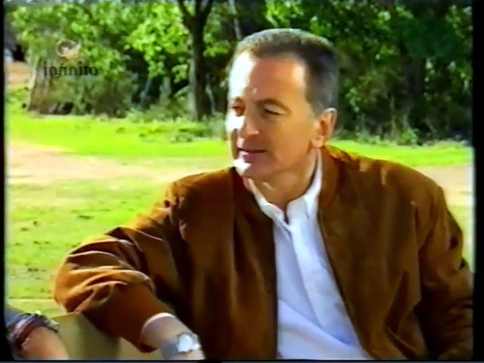 Javier Sierra: OVNIs. Fin del secreto militar - Zona Infinito (Canal Infinito, circa 2000)