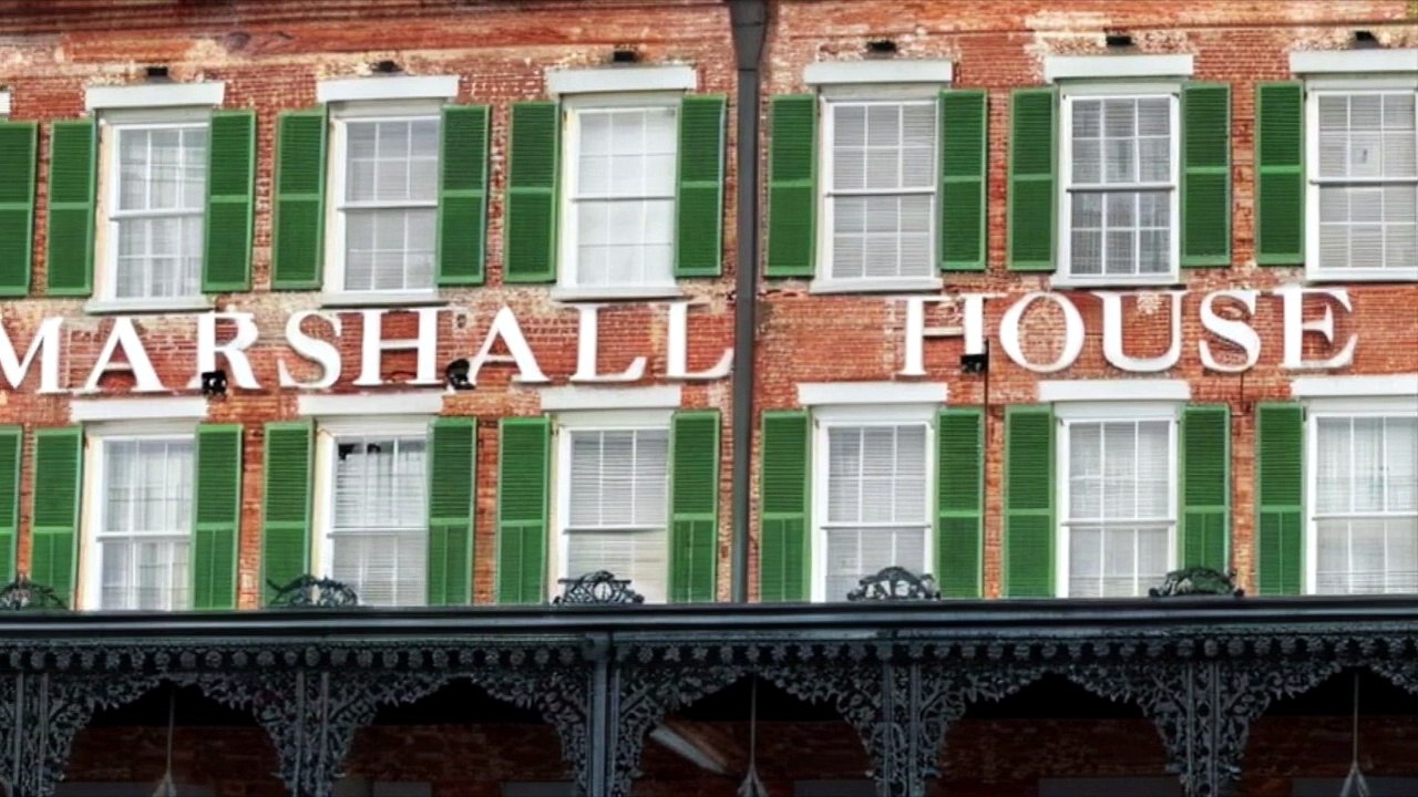 Savannah’s Most Haunted Hotel - Chilling Ghost Stories from Georgia