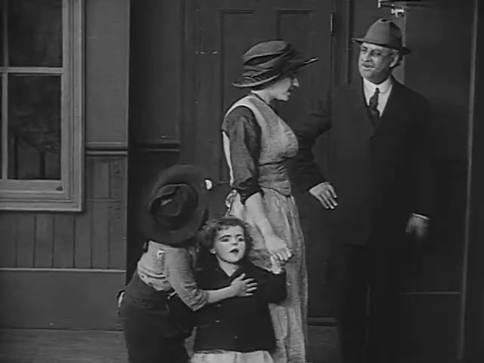 A Small Star’s Big Journey – Classic Silent Movie