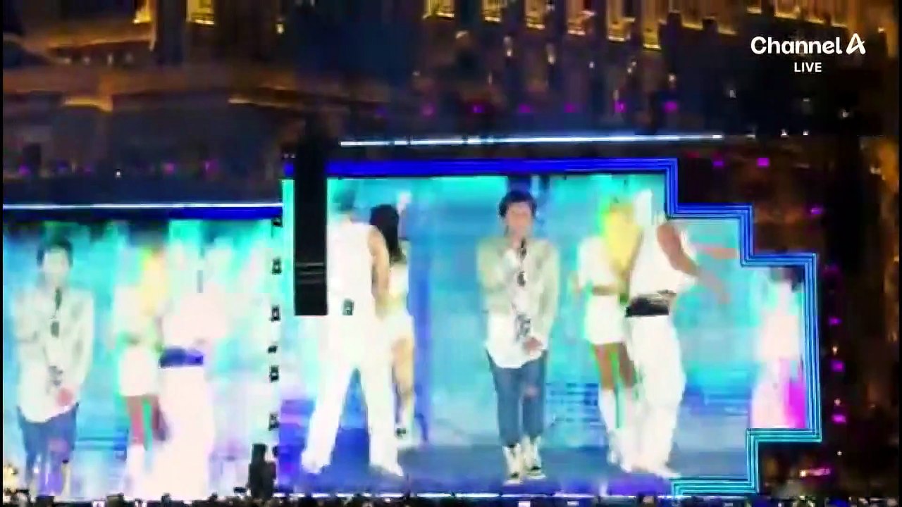[사건을 보다]지드래곤 티셔츠에 흑인 비하 단어…소속사 측 “사과”