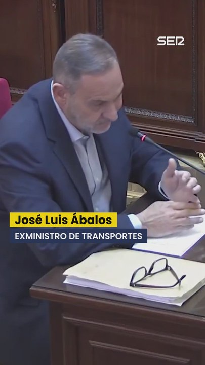 José Luis Ábalos habla sobre su romance "extram...