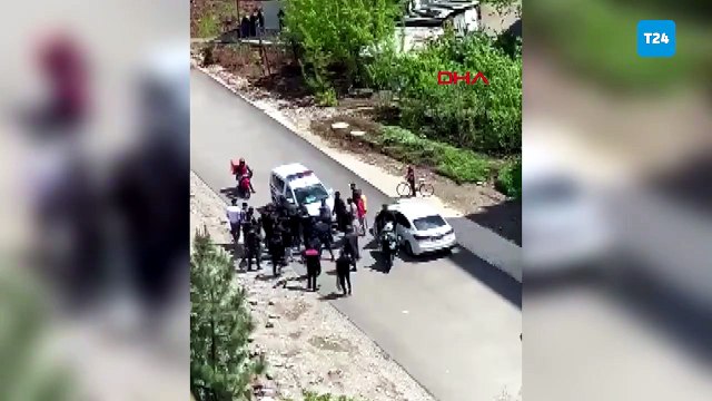 Diyarbakır'da okul önünde silah sesleri: Pompalı tüfekli saldırganlar yakalandı, öğrenciler tahliye edildi