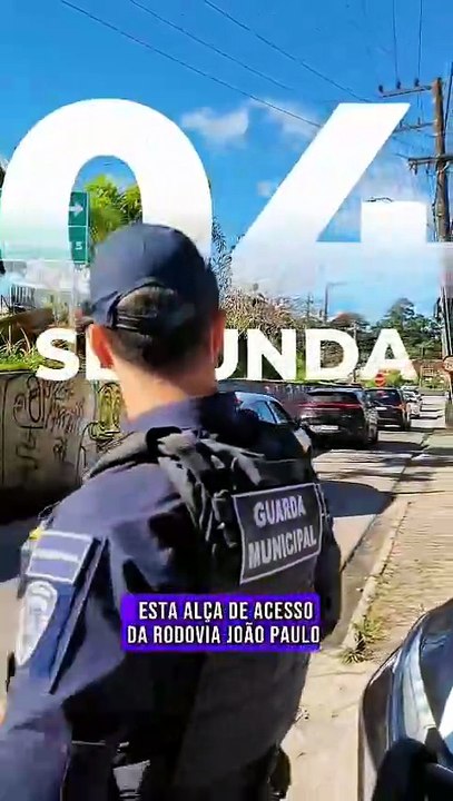Acesso à SC-401 é bloqueado e trânsito de bairro tradicional é alterado em Florianópolis
