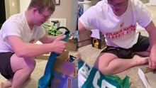 Heartwarming Moment! Boy with Down syndrome Thrilled After Sisters Surprise Him with Cherished Christmas Gift