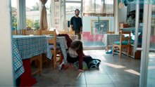 Adentro Capítulo 10 | Icerde | Novela Turca en Español