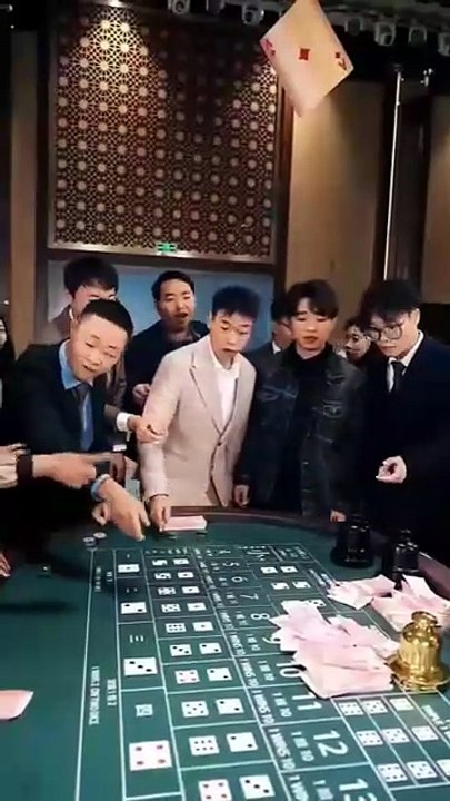 isang aksidente gusto ako ng lahat lalaki chine...