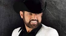 Pancho Barraza celebra 35 años de trayectoria musical