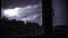 Sounds Of Rain And Lighting At Night