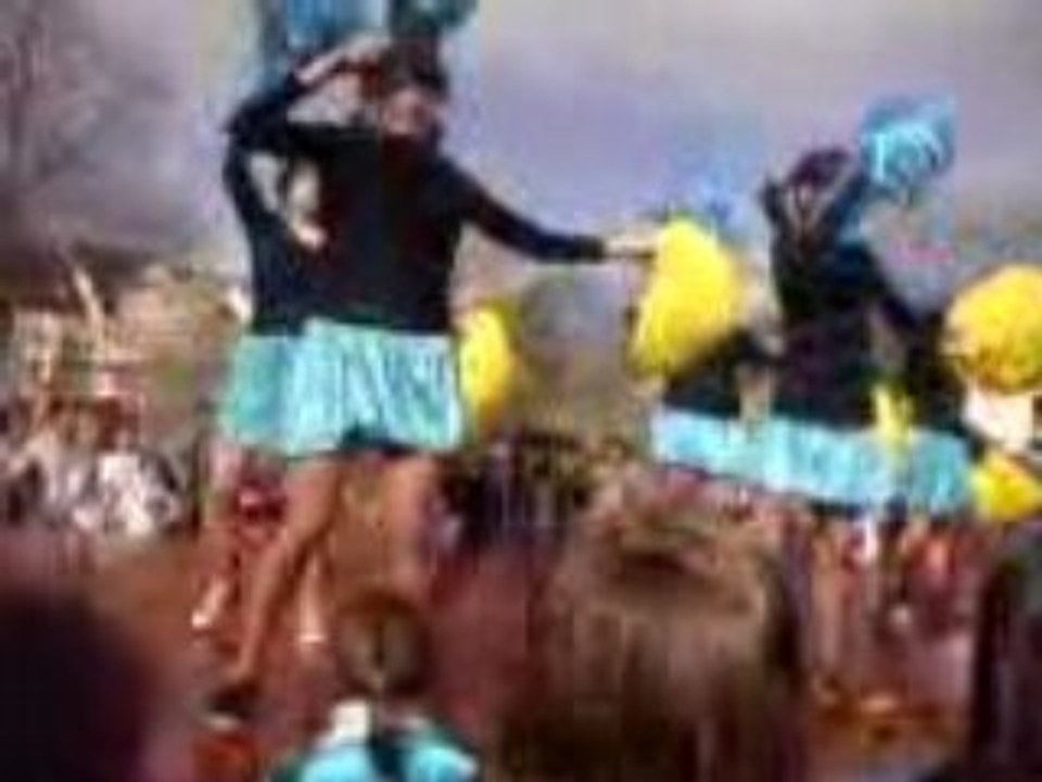 Pompom girl de st armel au carnaval de chantepie - danse 1