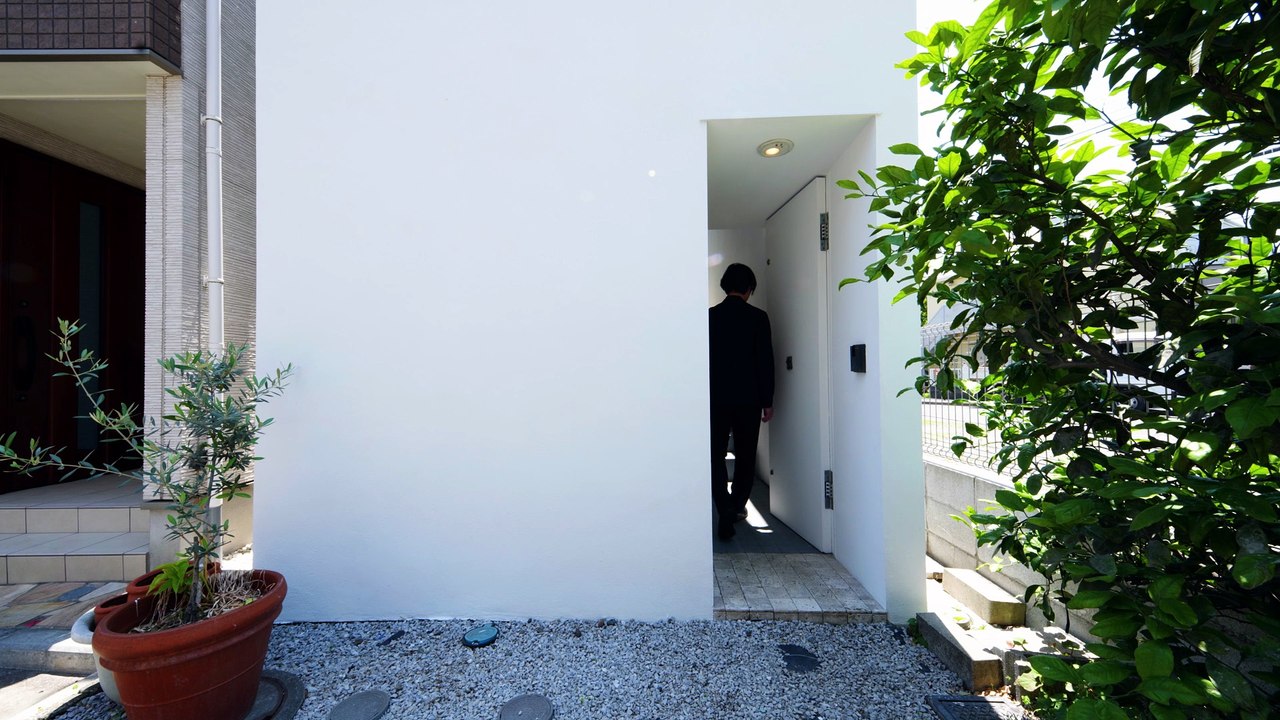 NEVER TOO SMALL: Tokyo Architect’s Urban Sanctuary - 38sqm/409sqft