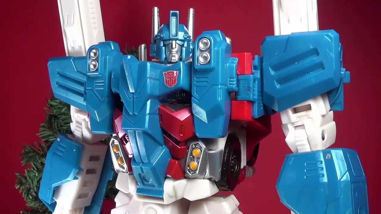 TRANSFORMERS: Generations Combiner Wars ULTRA MAGNUS | Canadia' Reviewer #220