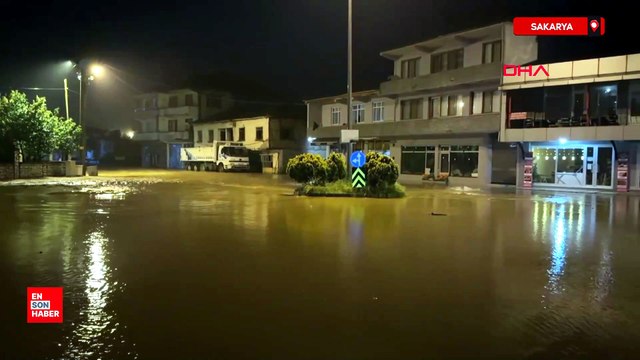 Sakarya'da sağanak: Dere taştı mahalleyi su bastı