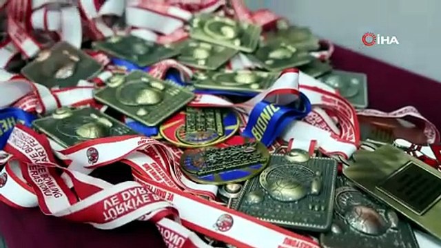 Dünya ve Türkiye dart şampiyonu Bedirhan Nas, 30 madalyaya ulaştı | Ajansspor | IHA