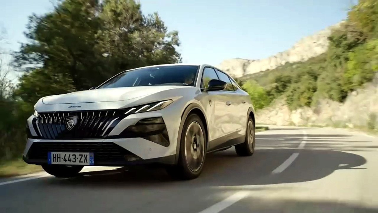 Peugeot E-408 électrique (Dynamique)