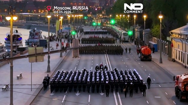 Mosca, i soldati russi provano la parata del 9 maggio tra timori di attacchi ucraini
