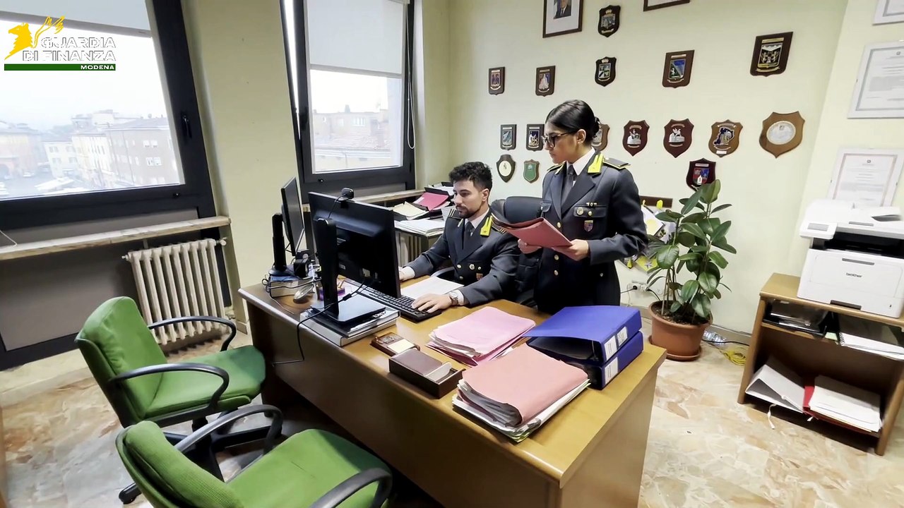 Bonus edilizi, maxi vincolo da milioni a Modena: ipotesi di frode su lavori mai eseguiti