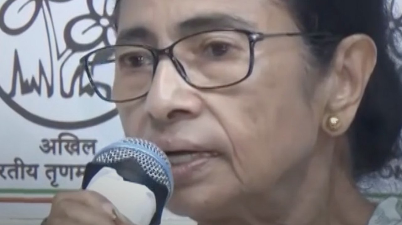 Mamata Banerjee ने TMC की हार पर उठाए गंभीर सवा...