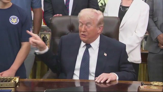 Heartwarming: Kids Meet Trump in the Oval Office for Fitness Test Return