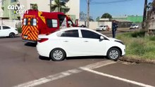 Mulher fica em estado de choque após acidente entre carros em Cascavel
