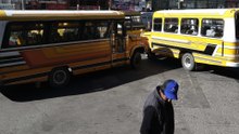 Transportistas de Bolivia realizan paro nacional por la gasolina de mala calidad