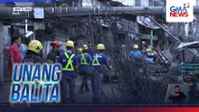 1, sugatan matapos mabuwal ang poste ng kuryente matapos tamaan ng dumaang mixer truck | Unang Balita