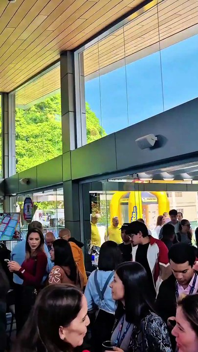 ¡La Pasión De Las Barajitas Llega A Todo El País! 🇻🇪⚽