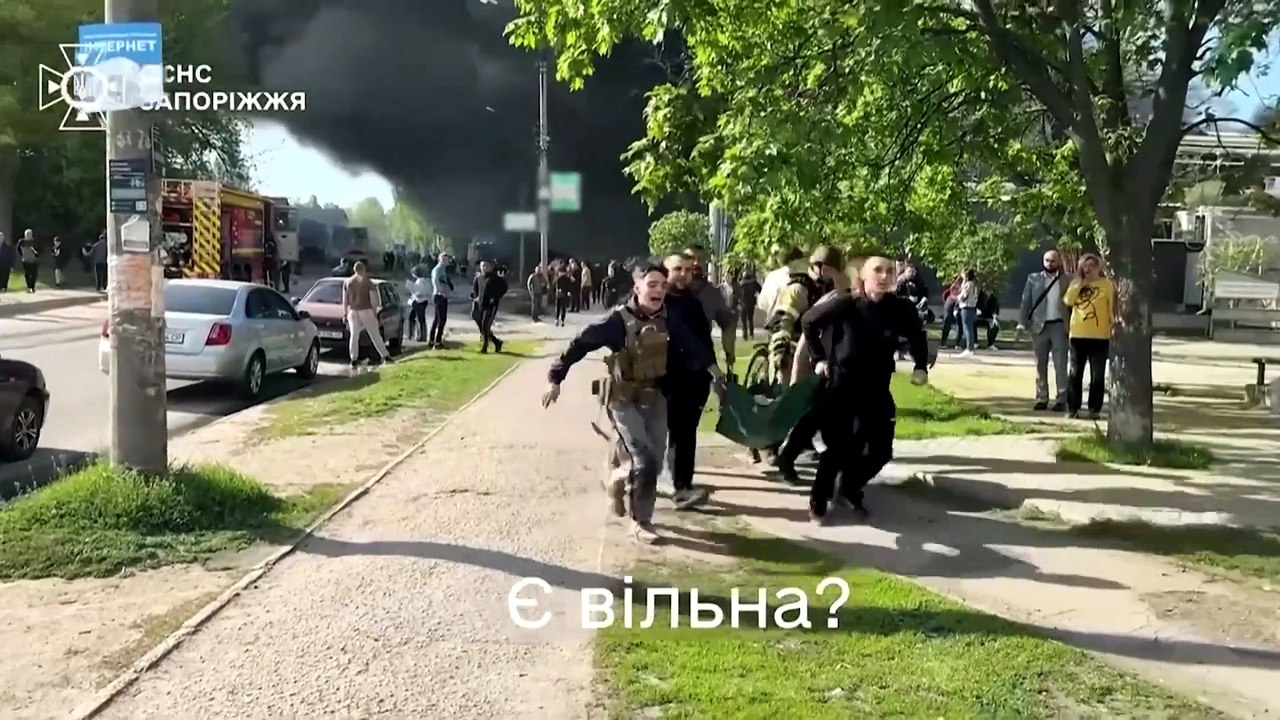 Удары России планирующими бомбами убивают не менее 26 мирных жителей Украины