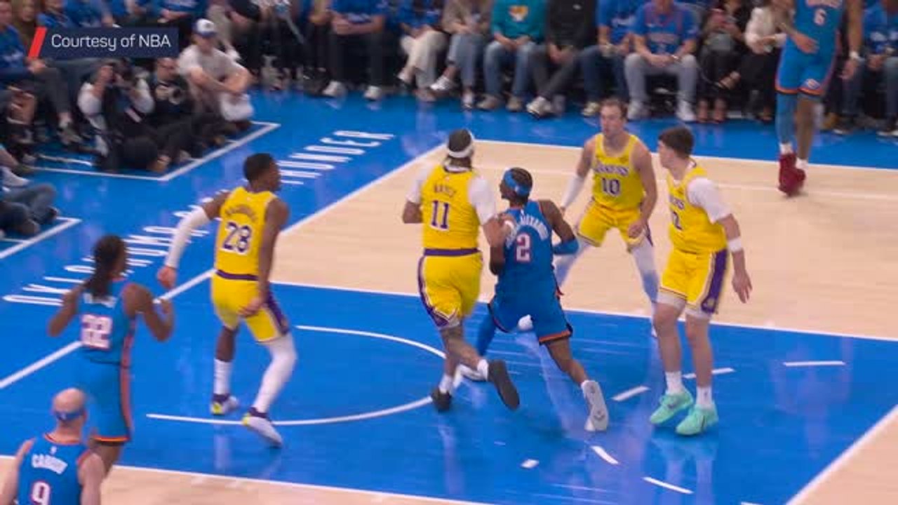 SGA stuns with and-one reverse lay-up