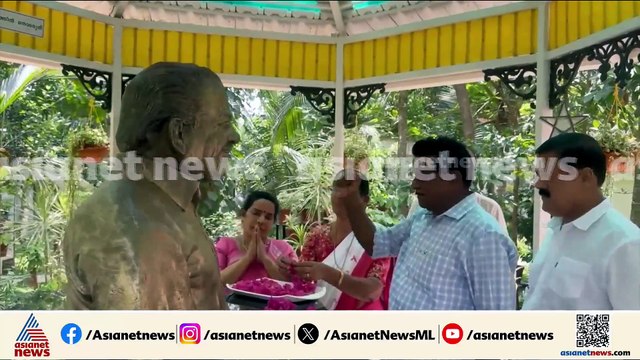 കോടിയേരി ബാലകൃഷ്ണന്റെ വീട്ടിലെത്തി തളിപ്പറമ്പ് നിയുക്ത MLA ടികെ ​ഗോവിന്ദൻ