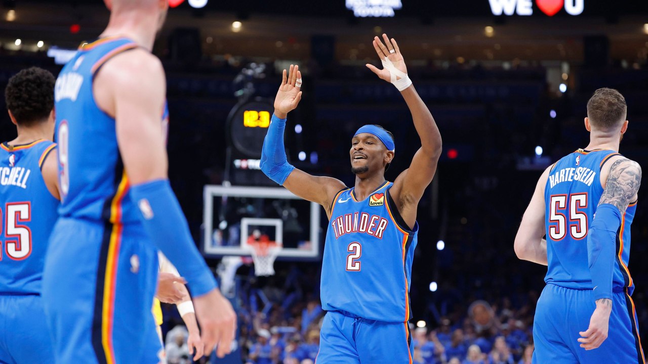 Alley-oop-Show inklusive: OKC bleibt in den Playoffs ungeschlagen
