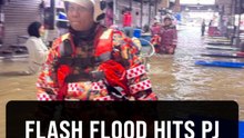 Heavy rain triggers flash floods at Petaling Jaya food court, several vehicles submerged