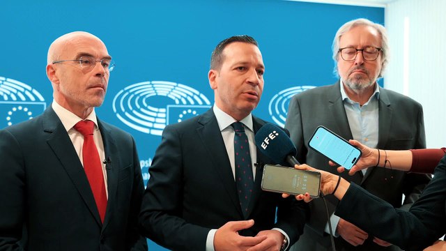 La Eurocámara pide prorrogar la vida útil de la central de Almaraz hasta al menos 2040 tras una decena de enmiendas de Vox
