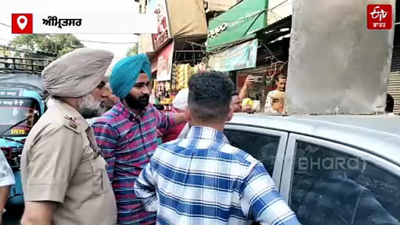 ਧਮਾਕੇ ਤੋਂ ਬਾਅਦ ਅੰਮ੍ਰਿਤਸਰ ’ਚ ਖੜੀ ਮਿਲੀ ਸ਼ੱਕੀ ਗੱਡੀ, ਮੱਚੀ ਹਾਹਾਕਾਰ, ਪੁਲਿਸ ਨੂੰ ਪਈਆਂ ਭਾਜੜਾਂ !